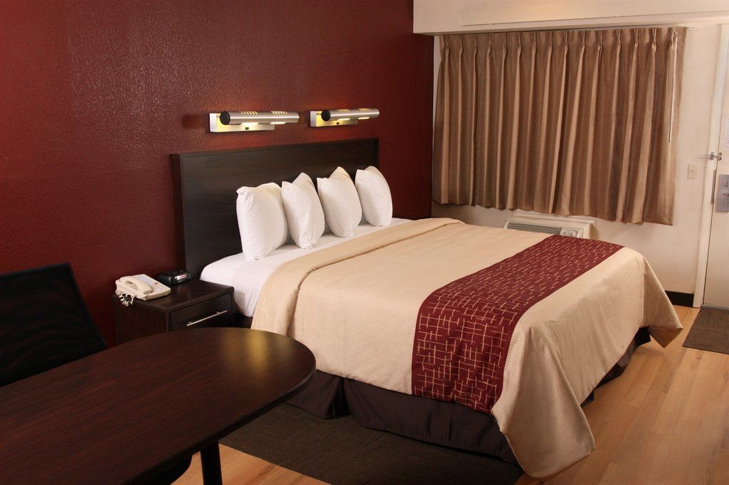เรด รูฟ พลัส+ บัลติมอร์ - วอชิงตัน ดีซี / บีดับเบิลยูไอ แอร์พอร์ต Hotel ลินทิคัม ภายนอก รูปภาพ